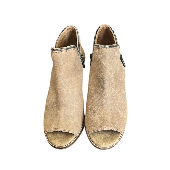 SALE Lucky Brand Jakobie Peep Toe Wedges - Picture 2 of 8